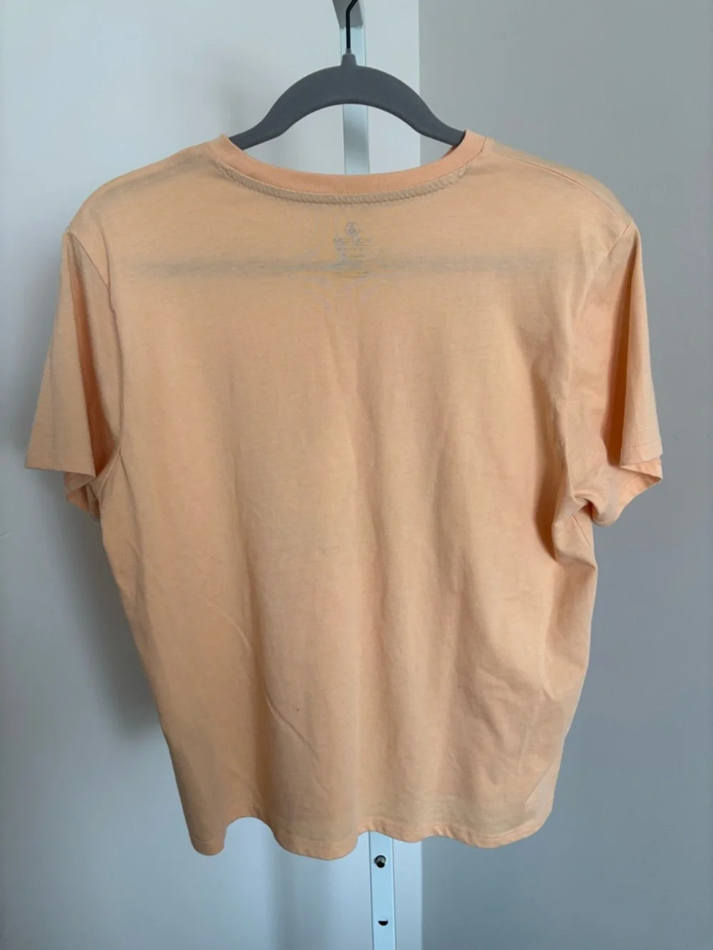 Volcom Girls Peach Short-Sleeve Graphic Tee - Picture 2 of 3